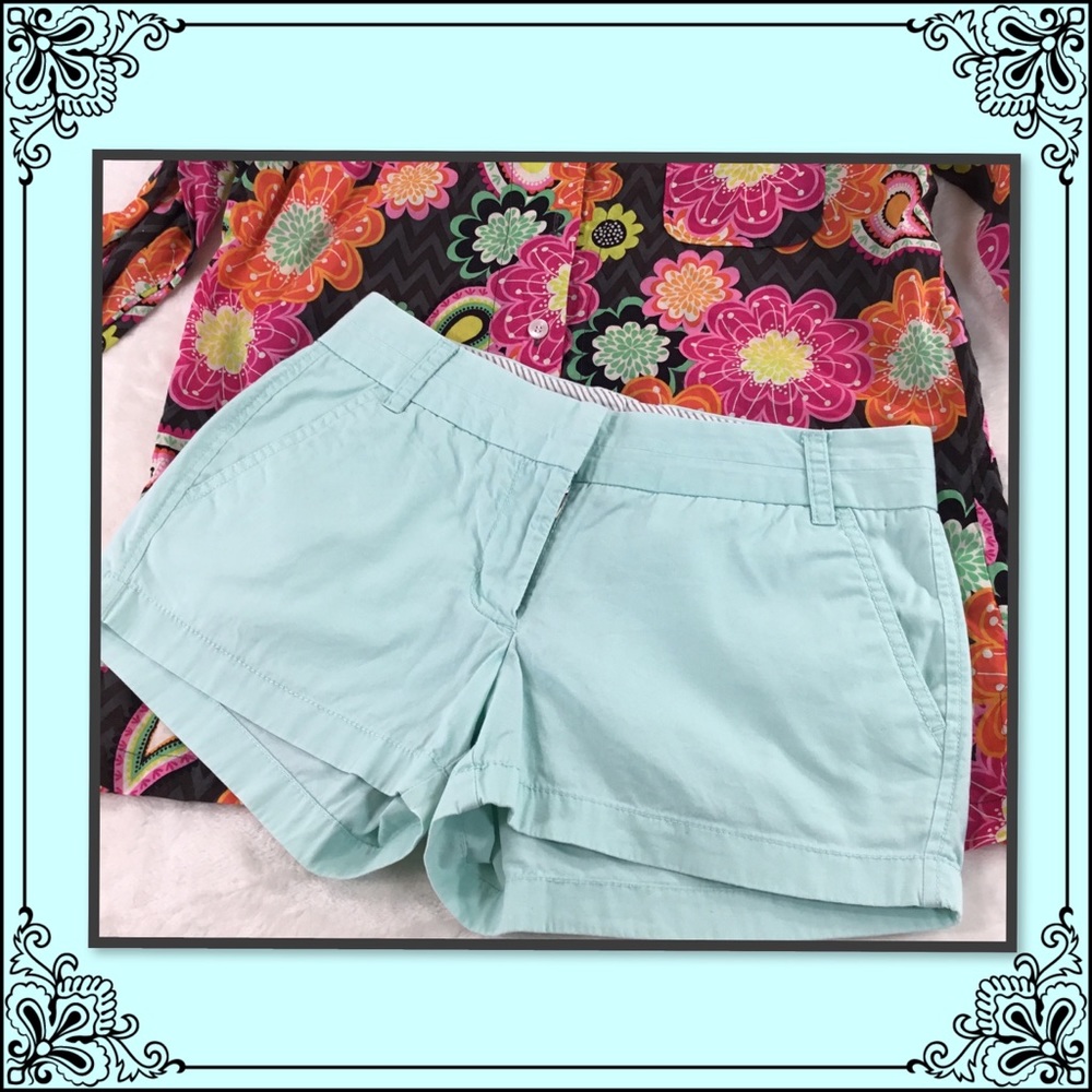 J CREW PASTEL GREEN 100% COTTON CHINO SHOR…